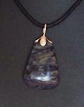 edelstenen en mineralen dumortieriet hanger