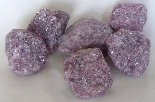 edelstenen en mineralen lepidoliet ruw