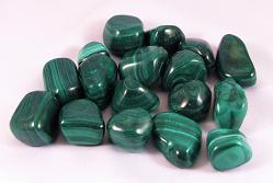 edelstenen en mineralen malachiet getrommeld
