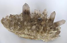 edelstenen en mineralen rookkwarts