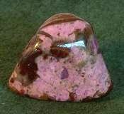 edelstenen en mineralen sugiliet trommelsteen