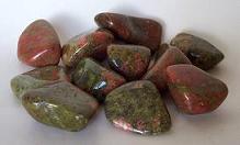 edelstenen en mineralen getrommelde unakiet